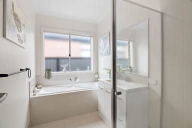 Property 8 Inverness Road, Mernda VIC 3754 IMAGE 0