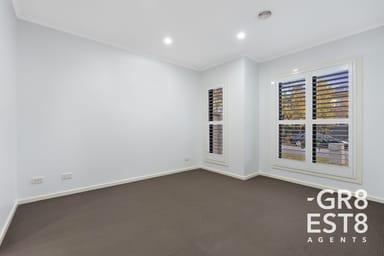 Property 8 Dedina Walk, DANDENONG VIC 3175 IMAGE 0