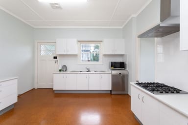 Property 73 Perth Street, CAMP HILL QLD 4152 IMAGE 0