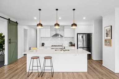 Property 16 Beaumont Place, Woodend VIC 3442 IMAGE 0
