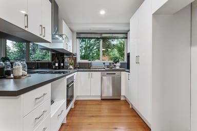 Property 7 Parfait Court, Wantirna South VIC 3152 IMAGE 0