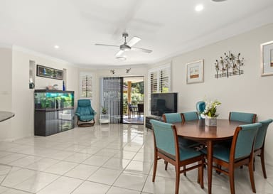 Property 21 Ivy Crescent, OLD BAR NSW 2430 IMAGE 0