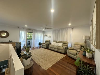 Property 7 Hodgens Street, Caloundra QLD 4551 IMAGE 0