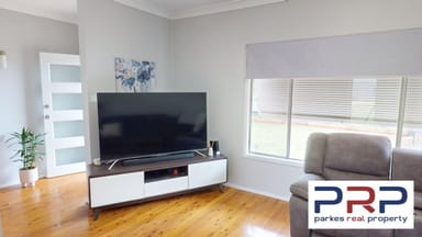 Property 7 Fisher Street, Parkes NSW 2870 IMAGE 0