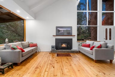 Property 86 Brackenbury Street, Warrandyte VIC 3113 IMAGE 0