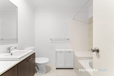 Property 26, 23-25 Blackwell Street, HILLCREST QLD 4118 IMAGE 0