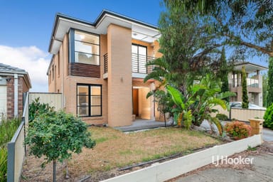 Property 7 Bolcarra Grove, Truganina VIC 3029 IMAGE 0