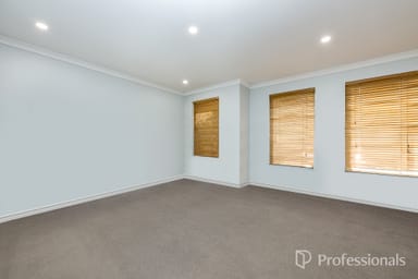 Property 8 Benenden Avenue, BUTLER WA 6036 IMAGE 0