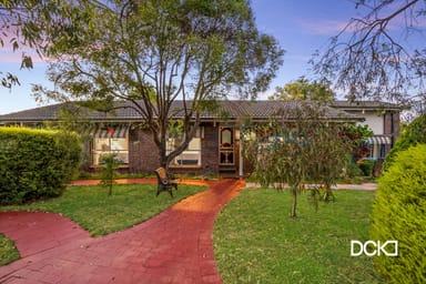 Property 18 Nabilla Crescent, Strathdale VIC 3550 IMAGE 0