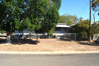 Property 33 Lark Street, LONGREACH QLD 4730 IMAGE 0