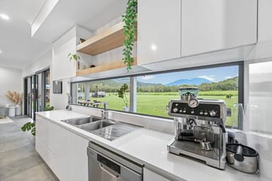 Property 18 Rhymadan Drive, Alligator Creek QLD 4816 IMAGE 0