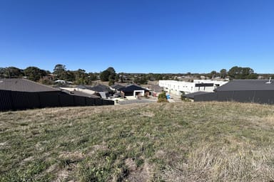 Property 8 Cowley Court, Canadian VIC 3350 IMAGE 0