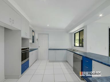 Property 10 Dunn Street, Tannum Sands QLD 4680 IMAGE 0