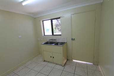 Property 32 Fifteenth A Street, HOME HILL QLD 4806 IMAGE 0