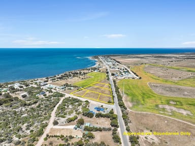 Property 116, 118 & 120 Marine Parade & 9 & 11 Waltoo Street, PORT MOOROWIE SA 5576 IMAGE 0