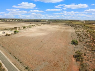 Property &, 56 Murrayview Road, Qualco SA 5322 IMAGE 0