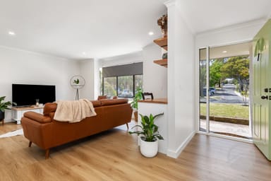 Property 7 Tallara Square, BERWICK VIC 3806 IMAGE 0