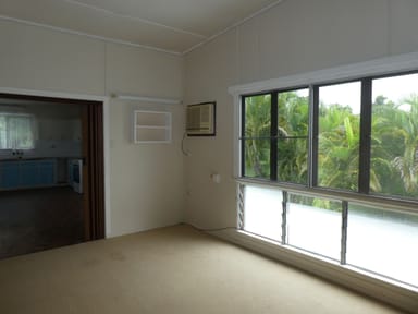 Property 32 Marina Parade, INGHAM QLD 4850 IMAGE 0