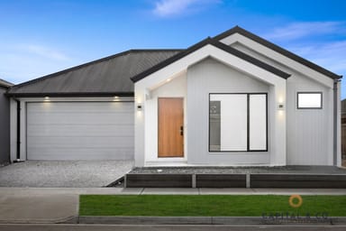 Property 16 Langridge Way, Mickleham VIC 3064 IMAGE 0