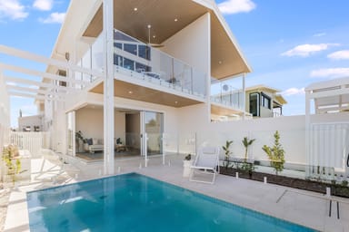 Property Unit 1, 5 Jean Street, Dicky Beach QLD 4551 IMAGE 0