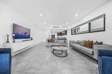 Property 32 Ikara Crescent, MOOREBANK NSW 2170 IMAGE 0