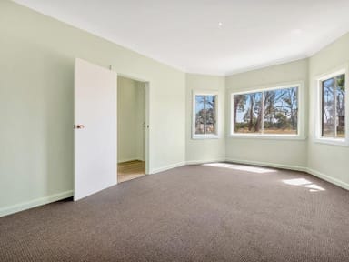 Property BADGERYS CREEK NSW 2555 IMAGE 0