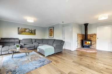 Property 3 Daphne Crescent, Hurstbridge VIC 3099 IMAGE 0