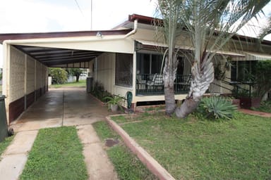 Property 27 Baker  Street, Richmond Hill QLD 4820 IMAGE 0