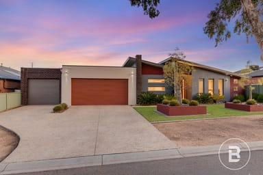 Property 7 Stirling Avenue, Junortoun VIC 3551 IMAGE 0