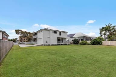 Property 25 Fourth Avenue, SANDGATE QLD 4017 IMAGE 0