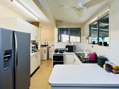 Property 25 Hannah Crescent, DYSART QLD 4745 IMAGE 0