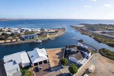 Property 13 Wandana Place, TUMBY BAY SA 5605 IMAGE 0