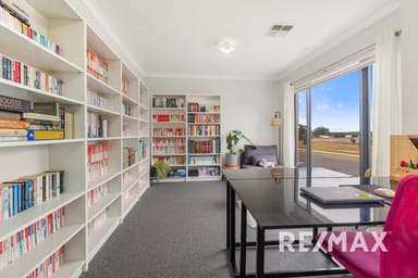 Property 43 Sturrock Drive, Boorooma NSW 2650 IMAGE 0