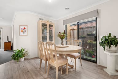 Property 39 Diplomat Crescent, Cranbourne South VIC 3977 IMAGE 0