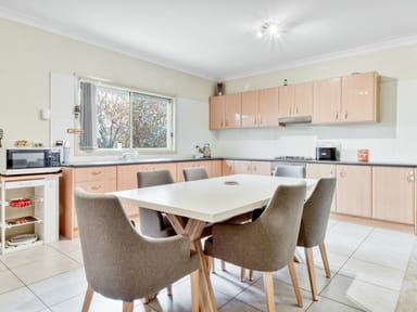 Property 17 Taylor Rd, Young NSW 2594 IMAGE 0