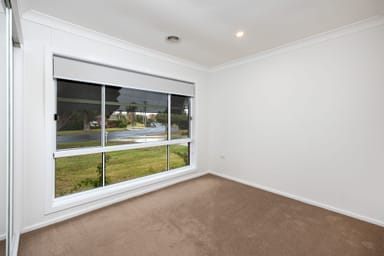 Property 21 Geneva Crescent, Lake Albert NSW 2650 IMAGE 0
