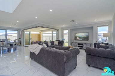 Property 33 Summerhome Parade, YANCHEP WA 6035 IMAGE 0