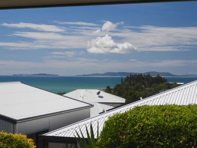 Property 21 Paradise Way, Emu Park QLD 4710 IMAGE 0