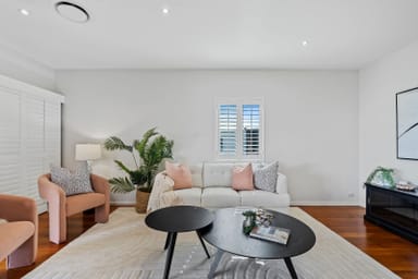 Property 45 Stella Street, HOLLAND PARK QLD 4121 IMAGE 0