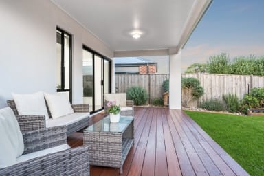 Property 19 Edenhope Circuit, Armstrong Creek VIC 3217 IMAGE 0