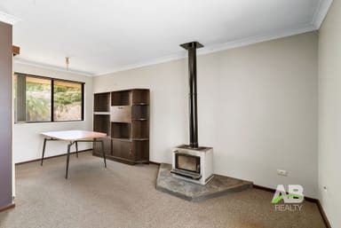 Property 94 Nannatee Way, WANNEROO WA 6065 IMAGE 0