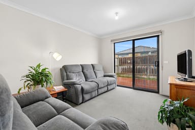 Property 39 Diplomat Crescent, Cranbourne South VIC 3977 IMAGE 0