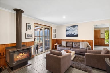 Property 33 Beal Court, Winchelsea VIC 3241 IMAGE 0