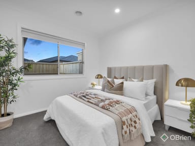 Property 31 Authentic Avenue, Cranbourne South VIC 3977 IMAGE 0