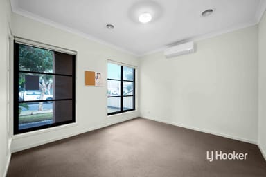 Property 7 Bolcarra Grove, Truganina VIC 3029 IMAGE 0