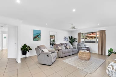 Property 2 Lamb Close, VICTORIA POINT QLD 4165 IMAGE 0