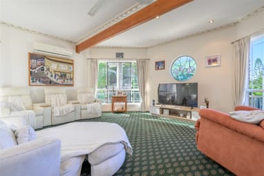Property 17 Fairway Avenue, CLINTON QLD 4680 IMAGE 0