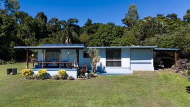 Property 46 Davison Road, WILSON BEACH QLD 4800 IMAGE 0