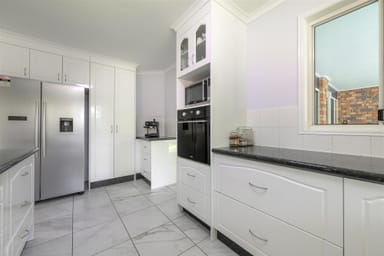 Property 11 Carthurbie Court, NEW AUCKLAND QLD 4680 IMAGE 0