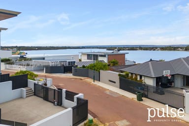Property 79 River Way, SALTER POINT WA 6152 IMAGE 0